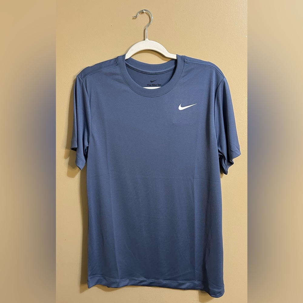Nike Men’s Dri-Fit T-Shirt